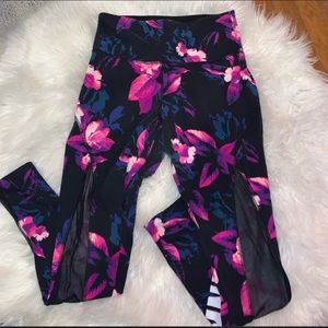 PINK Ultimate leggings
